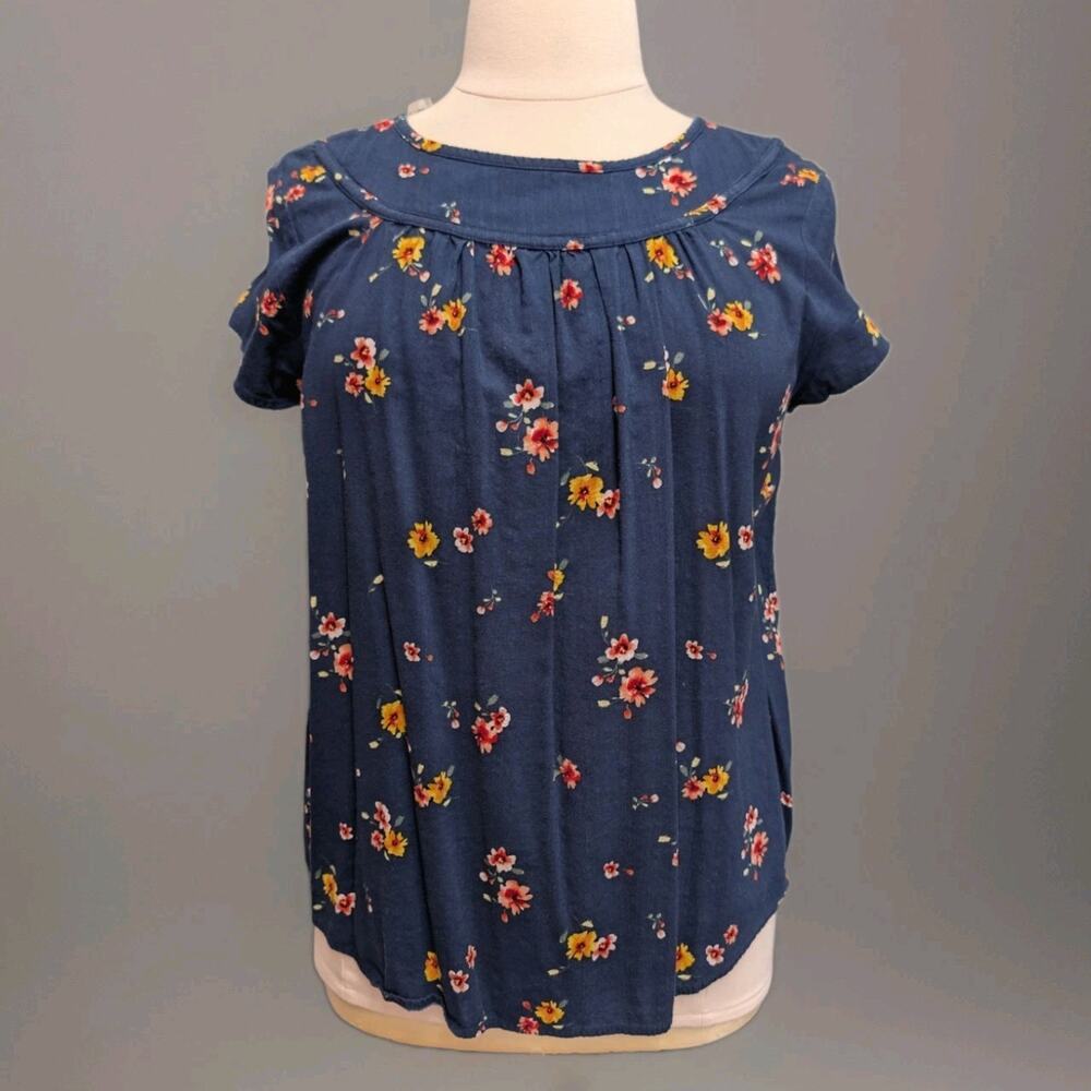 ST JOHNS BAY Vibrant Blue Floral Top Large Round Hem